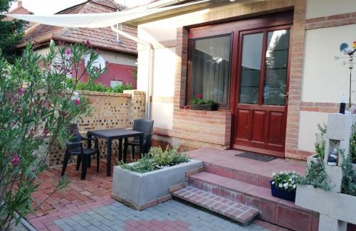 Gyula Apartamento | Kerékvár apartman Gyula