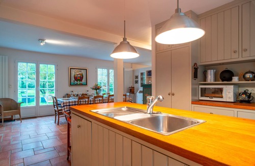 Baden Casa | KER-MYR - Belle Maison de campagne familiale, proche sentiers côtiers