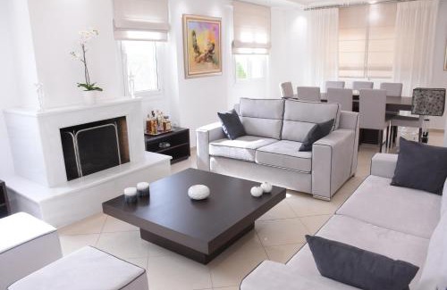 Keratea Villa | Keratea Luxury Villa -Athens Airport