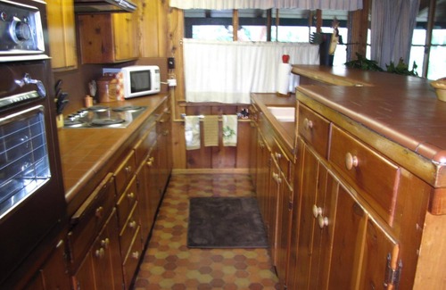 Kernville Cabina | Kern Riverfront Lodge