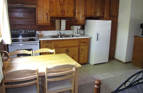 Kernville Cabina | Kern Riverfront Lodge