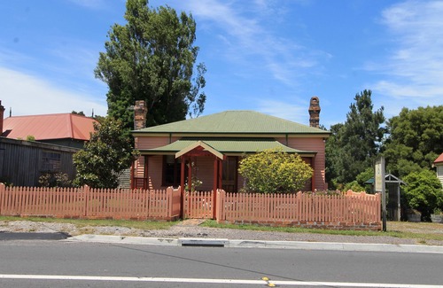 Strahan Cabaña | Kerrellie Cottages