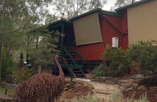 Kerrisdale Casa | Kerrisdale Railway Cottage