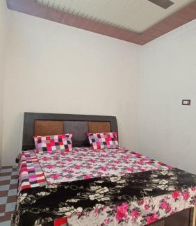 Mathura Casa | Keshav Narayan Home Stay