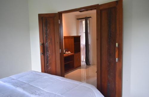 Taman Griya Casa | KETUT JOGLO GUEST HOUSE