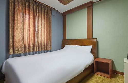 Cheongpa-dong Hotel | Keumkang Motel
