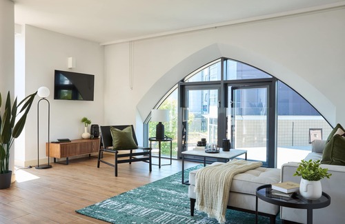 London Borough of Hounslow Apartamento | Kew Bridge by Viridian Apartments