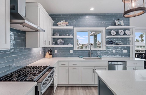 Key Allegro Casa | Key Allegro home, Private pool, Hottub, Outdoor kitchen, Kayaks, Gameroom.