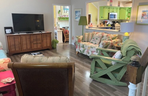 Villas Casa | Disfruta la temporada navideña en Key West en Cape May