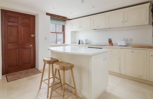 Castletown Cabaña | Keys Cottage - a holiday cottage that sleeps 4 guests in 2 bedrooms