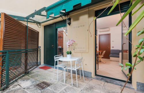 Washington Apartamento | Keys of Italy - Salutati stylish bedroom apartment