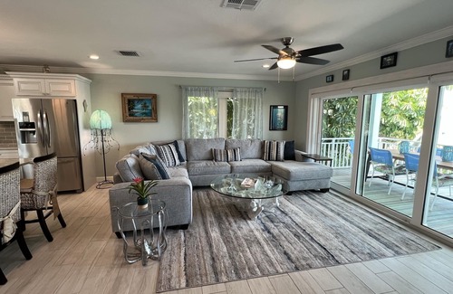 Little Torch Key Casa | Keys Paradise 2-bedroom, 2-bath with heated pool & direct access to the Atlantic