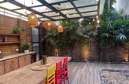 Quang An Chalet De Esquí | Không gian xanh an yên bên Hồ Tây