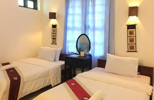 Downtown Siem Reap Cama Y Desayuno | Smiley's Guesthouse : Twin Room (Airconditioning & Hot Water)