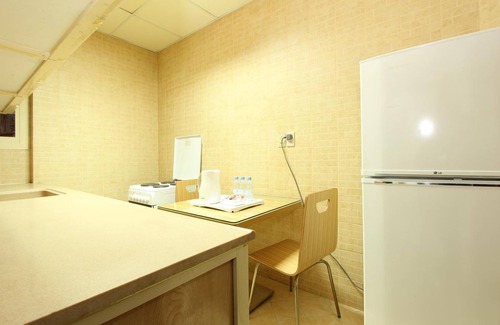 Al Jubail Hotel | Khalifa Tower Hotel Apartments
