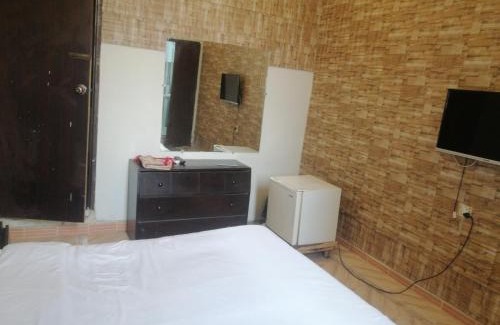 F-8 Sector Casa | Khan's Family guest House