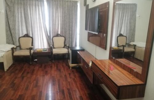 F-8 Sector Casa | Khan's Family guest House