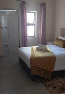 KwaDukuza Casa | Khanyisa Accommodation Services