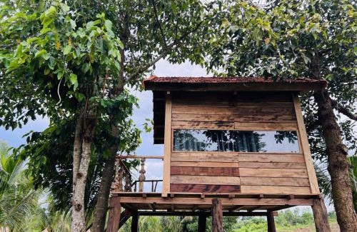 Chau Duc Cabina | Khu Nghỉ dưỡng Sinh thái Nhà Lụa Retreat