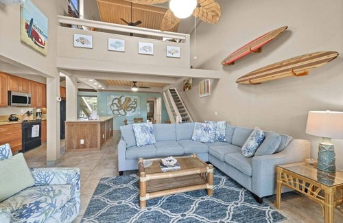 Kahana Condominio | KHV 9 2BR Oceanfront Condo w Panoramic Maui View