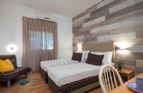 Malkiya Hotel | Kibbutz Malkiya Travel Hotel