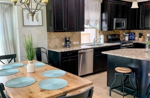 College Park Casa | Kid-Friendly Beautiful Home in Conroe/ The Woodlands