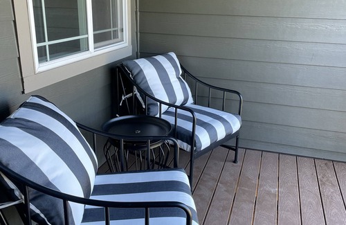 Redmond Casa | Kid friendly Eagle Crest Townhome w/ private Hottub