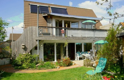 Sehestedt Casa | Canal Kiel; toda la casa limpiate cómoda; zona tranquila, jardín propio