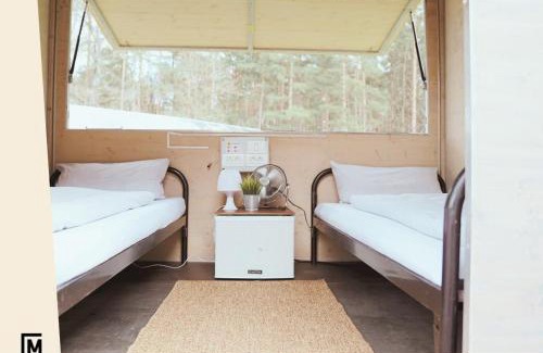 Wik Otro | Kieler Woche Lodge Camp