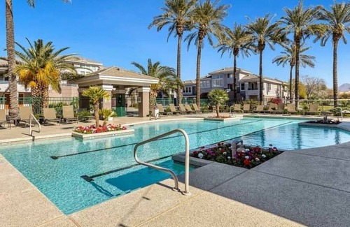 Shea North Estates Casa | Kierland Condo Beautiful Pool Golfing Pet Friendly