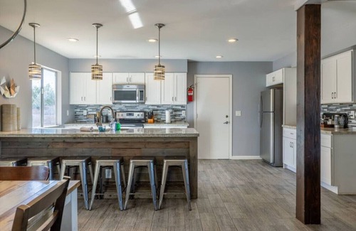 Raskin Estates Casa | Kierland Jewel | Pool+Spa+Game Room+Putt+Fire Pit!