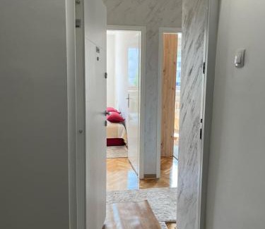 Prokuplje Apartamento | Kika