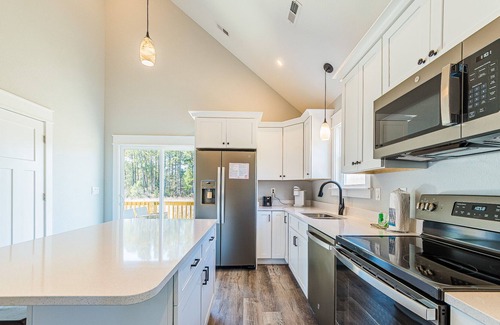 Harbinger Casa | KIL9100 Kilmarlic Player Cottage. Golf Resort, Community Pool & Fitness