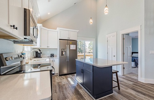 Harbinger Casa | KIL9102 Kilmarlic Caddy Shack Cottage. Golf/Community Pool /Fitness