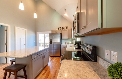 Powells Point Casa | KIL9112 Golf Resort Living; Minutos a la playa; Piscina comunitaria y gimnasio