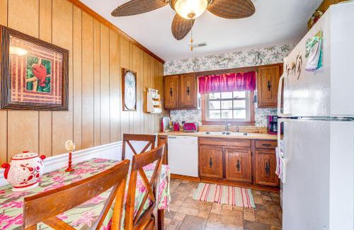 Kill Devil Hills Casa | Kill Devil Hills Vacation Rental, Walk to Beach!