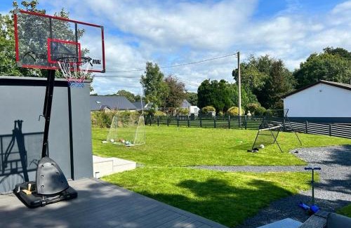 Aghadoe Casa | Killarney modern family cottage