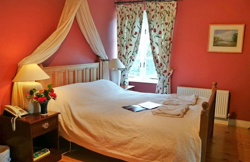 Campile Casa | Casa-Clásico-Baño con bañera-Vista al Jardín-Coach House
