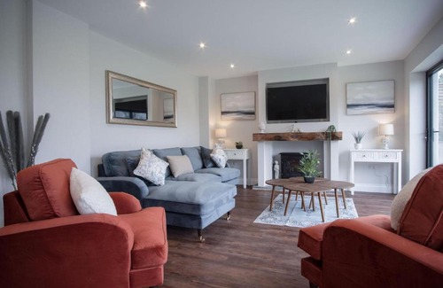 Narberth Casa | Kiln Park Farmhouse - 4 Bedroom Cottage - Narberth