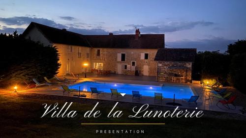 Oyre Cama Y Desayuno | Kimy Villa Lunoterie Futuroscope Piscine et Spa
