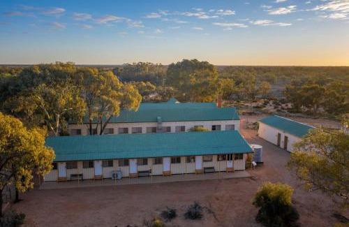 Menindee Casa | Kinchega Shearers Quarters