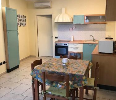 Peschiera del Garda City Centre Casa | KINDLY ROBERTA centro storico Peschiera,lago relax