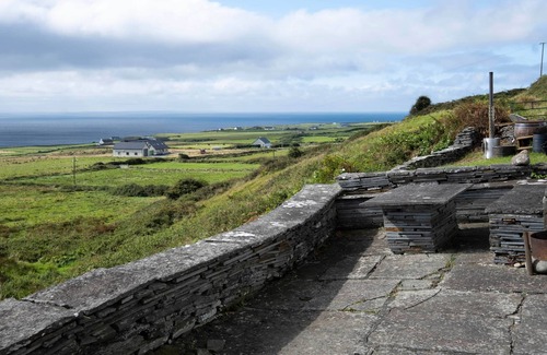 Liscannor Casa | Kineilty (Kathy's) Cottage - Breathtaking Sea Views!