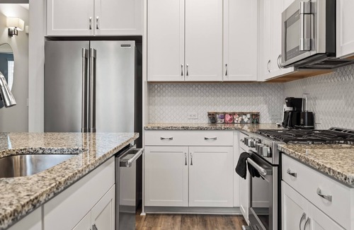 Charlotte Casa | King 3BR Townhouse in Camp North End