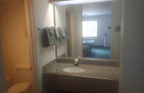 Livingston Apartamento | King Bed Hotel Studio 109