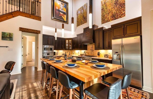Gruene Casa | The Latigo, Luxury River Front, Gruene TX Getaway! Huge outdoor lounging area!