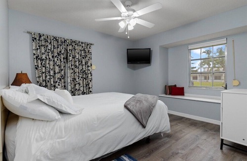 Port Charlotte Casa | King Bed Pet Friendly Quiet&Comfortable
