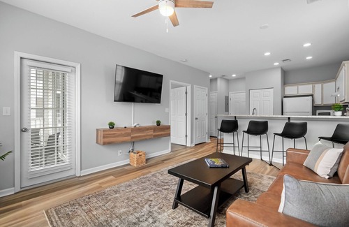 Carolina Forest Condominio | King Bed - River Oaks Golf Club W/D, Pool, Hot Tub Clean!