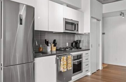 Connaught Apartamento | King Bed |Skyline Views | Pool | Gym