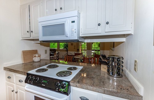 Sapphire Casa | King Ensuite+Resort Access 1.5m+Waterfalls/hiking